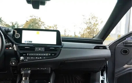 Lexus ES VII, 2024 год, 4 633 000 рублей, 26 фотография