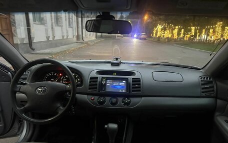Toyota Camry V40, 2002 год, 595 000 рублей, 15 фотография