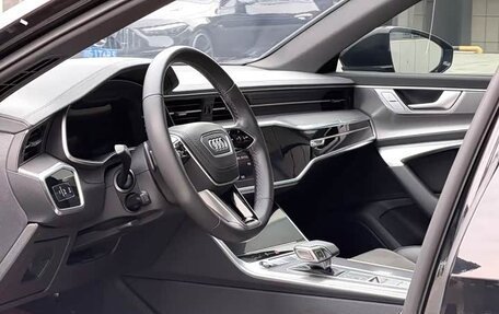 Audi A6, 2023 год, 5 000 000 рублей, 2 фотография