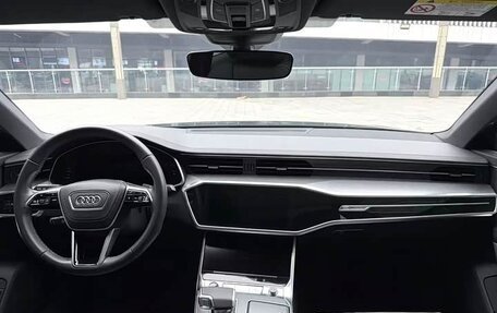 Audi A6, 2023 год, 5 000 000 рублей, 7 фотография