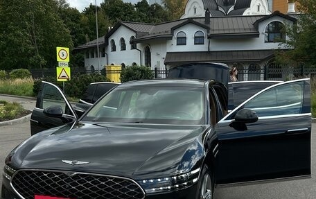 Genesis G90, 2021 год, 6 000 000 рублей, 10 фотография