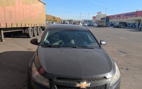 Chevrolet Cruze II, 2011 год, 549 000 рублей, 2 фотография