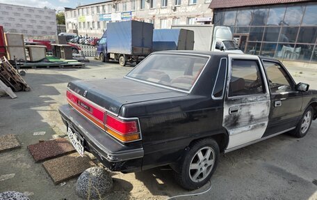 Mitsubishi Debonair II, 1987 год, 130 000 рублей, 4 фотография