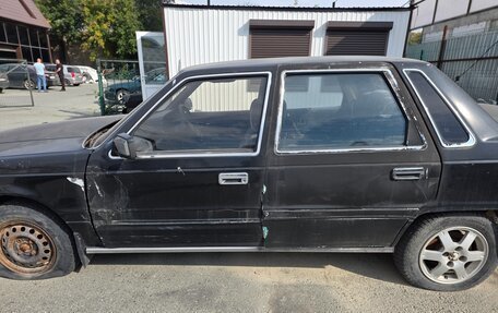 Mitsubishi Debonair II, 1987 год, 130 000 рублей, 10 фотография