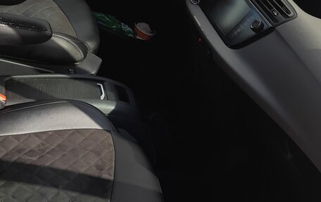 Citroen C4 Picasso II рестайлинг, 2017 год, 1 350 000 рублей, 7 фотография
