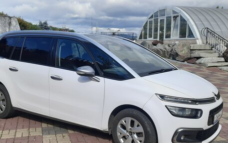 Citroen C4 Picasso II рестайлинг, 2017 год, 1 350 000 рублей, 3 фотография