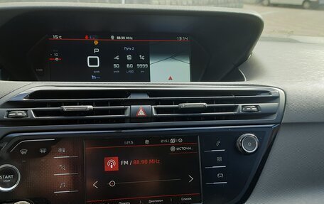 Citroen C4 Picasso II рестайлинг, 2017 год, 1 350 000 рублей, 15 фотография