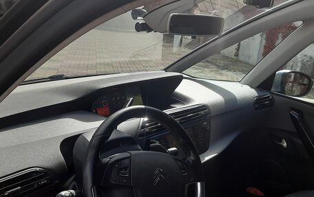 Citroen C4 Picasso II рестайлинг, 2017 год, 1 350 000 рублей, 17 фотография