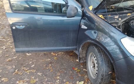 Renault Sandero I, 2010 год, 350 000 рублей, 4 фотография