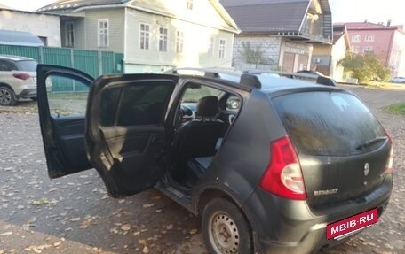 Renault Sandero I, 2010 год, 350 000 рублей, 12 фотография