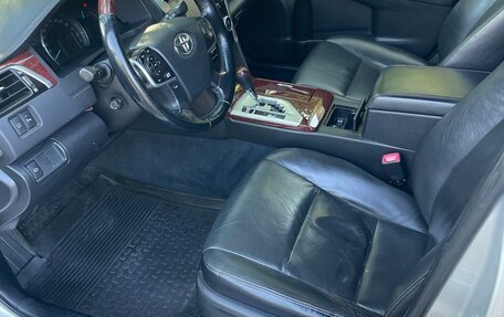 Toyota Camry, 2012 год, 1 650 000 рублей, 10 фотография