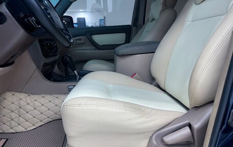 Toyota Land Cruiser 100 рестайлинг 2, 1998 год, 2 350 000 рублей, 8 фотография