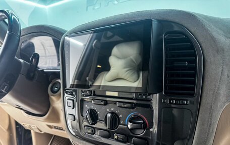 Toyota Land Cruiser 100 рестайлинг 2, 1998 год, 2 350 000 рублей, 13 фотография