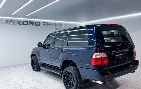 Toyota Land Cruiser 100 рестайлинг 2, 1998 год, 2 350 000 рублей, 19 фотография