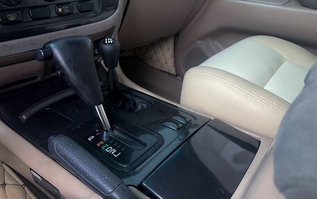 Toyota Land Cruiser 100 рестайлинг 2, 1998 год, 2 350 000 рублей, 14 фотография