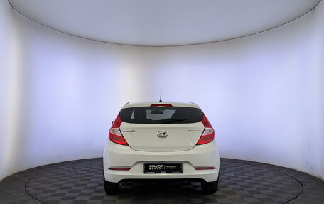 Hyundai Solaris II рестайлинг, 2014 год, 1 080 000 рублей, 6 фотография