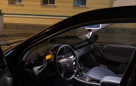 Mercedes-Benz C-Класс, 2001 год, 400 000 рублей, 15 фотография