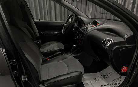 Peugeot 206, 2004 год, 270 000 рублей, 13 фотография