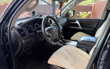 Toyota Land Cruiser 200, 2016 год, 4 650 000 рублей, 5 фотография