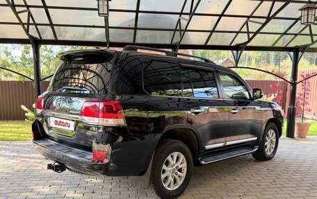 Toyota Land Cruiser 200, 2016 год, 4 650 000 рублей, 2 фотография