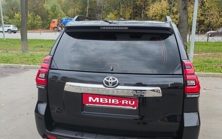 Toyota Land Cruiser Prado 150 рестайлинг 2, 2019 год, 6 000 000 рублей, 5 фотография