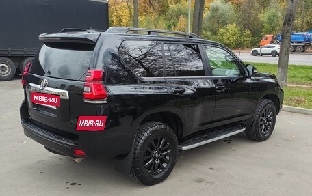Toyota Land Cruiser Prado 150 рестайлинг 2, 2019 год, 6 000 000 рублей, 4 фотография