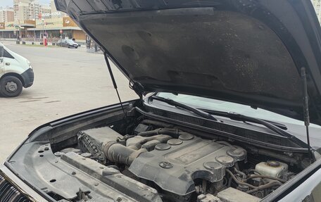 Toyota Land Cruiser Prado 150 рестайлинг 2, 2019 год, 6 000 000 рублей, 38 фотография