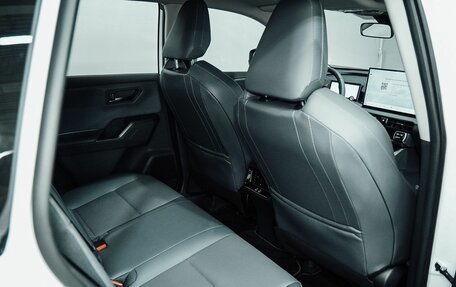 Toyota RAV4, 2026 год, 4 900 000 рублей, 17 фотография