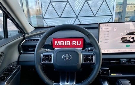 Toyota RAV4, 2026 год, 4 900 000 рублей, 19 фотография