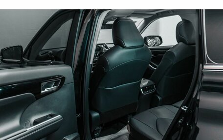 Toyota Highlander, 2026 год, 6 150 000 рублей, 17 фотография