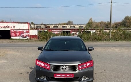 Toyota Camry, 2012 год, 1 210 000 рублей, 1 фотография
