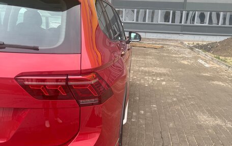Volkswagen Tiguan II, 2021 год, 3 300 000 рублей, 10 фотография