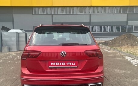 Volkswagen Tiguan II, 2021 год, 3 300 000 рублей, 14 фотография