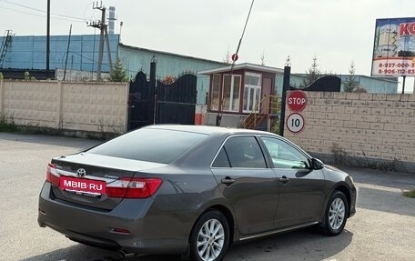 Toyota Camry, 2012 год, 1 210 000 рублей, 4 фотография