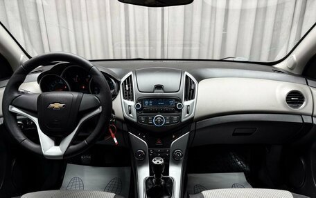 Chevrolet Cruze II, 2013 год, 749 000 рублей, 13 фотография