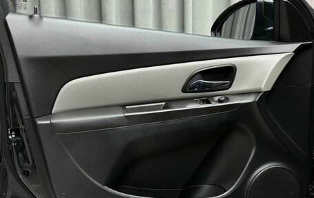 Chevrolet Cruze II, 2013 год, 749 000 рублей, 21 фотография