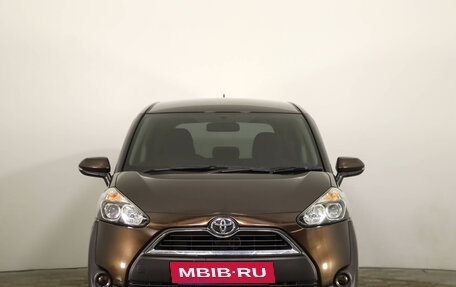 Toyota Sienta II, 2016 год, 1 379 000 рублей, 2 фотография