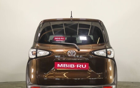 Toyota Sienta II, 2016 год, 1 379 000 рублей, 6 фотография