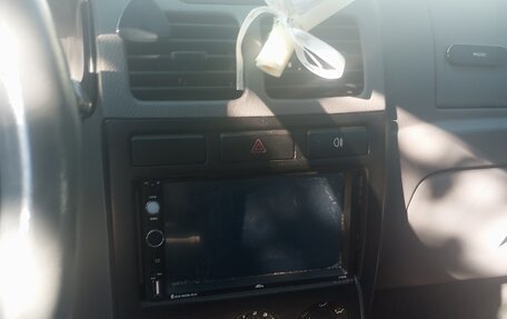 KIA Rio II, 2003 год, 390 000 рублей, 6 фотография