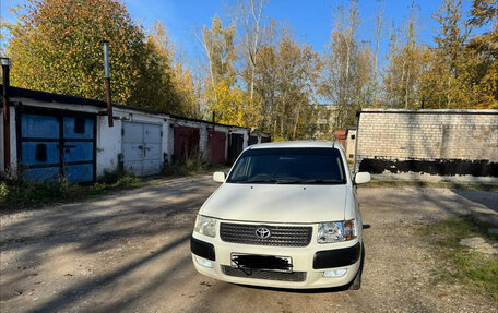 Toyota Succeed I рестайлинг, 2003 год, 425 000 рублей, 1 фотография