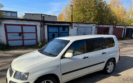Toyota Succeed I рестайлинг, 2003 год, 425 000 рублей, 3 фотография
