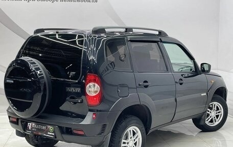 Chevrolet Niva I рестайлинг, 2016 год, 685 000 рублей, 5 фотография