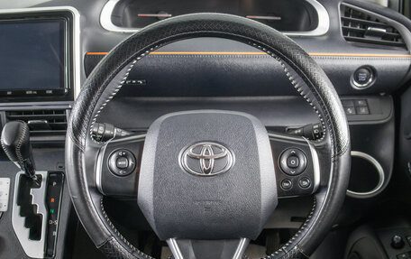 Toyota Sienta II, 2020 год, 1 849 000 рублей, 16 фотография