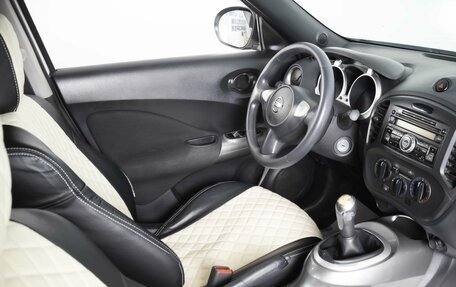 Nissan Juke II, 2013 год, 979 000 рублей, 11 фотография
