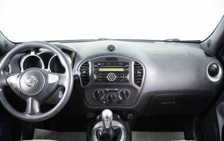Nissan Juke II, 2013 год, 979 000 рублей, 12 фотография