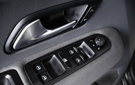 Volkswagen Amarok I рестайлинг, 2013 год, 1 299 000 рублей, 20 фотография