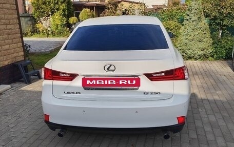 Lexus IS III, 2014 год, 1 950 000 рублей, 3 фотография