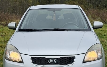 KIA Rio II, 2011 год, 595 000 рублей, 1 фотография