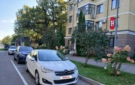Citroen C4 II рестайлинг, 2016 год, 900 000 рублей, 2 фотография