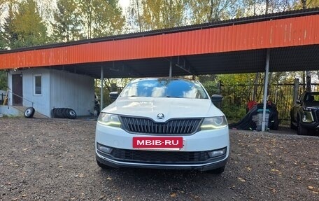Skoda Rapid I, 2018 год, 1 350 000 рублей, 3 фотография